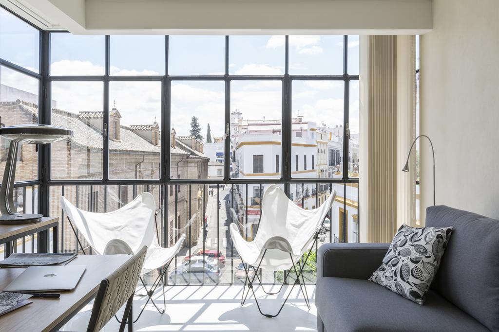 Thesuites Sevilla Экстерьер фото